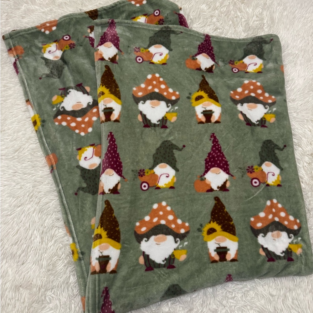 Gnome Patterned Blanket Fall Throw Blanket Leaf Blanket Fall Blanket